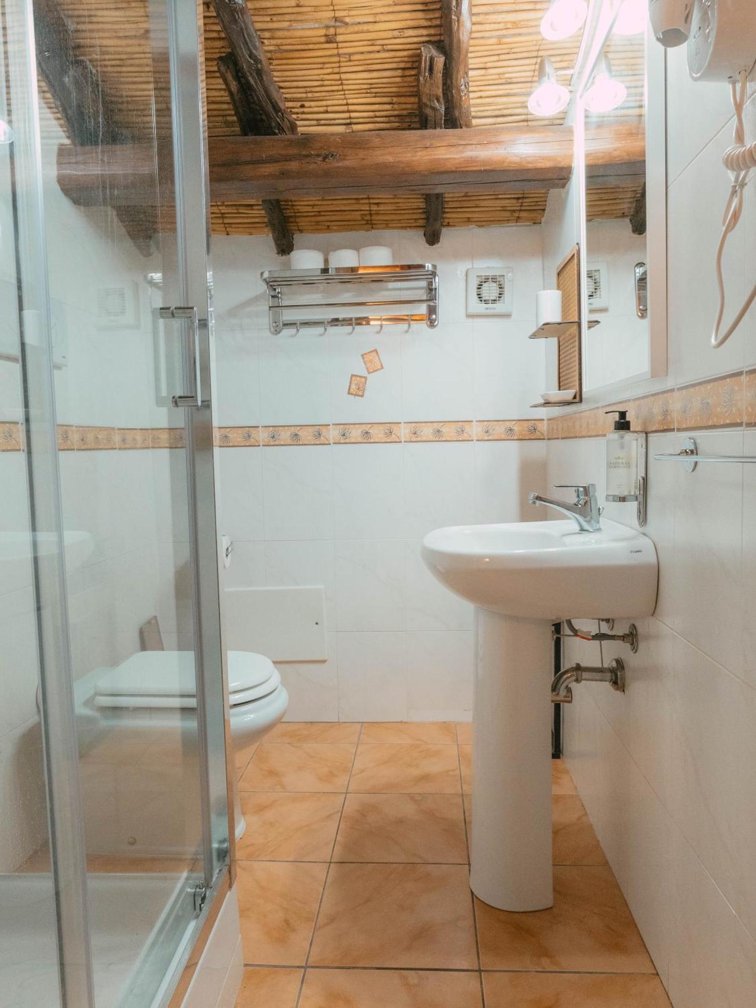 Domu Elvira Guest house