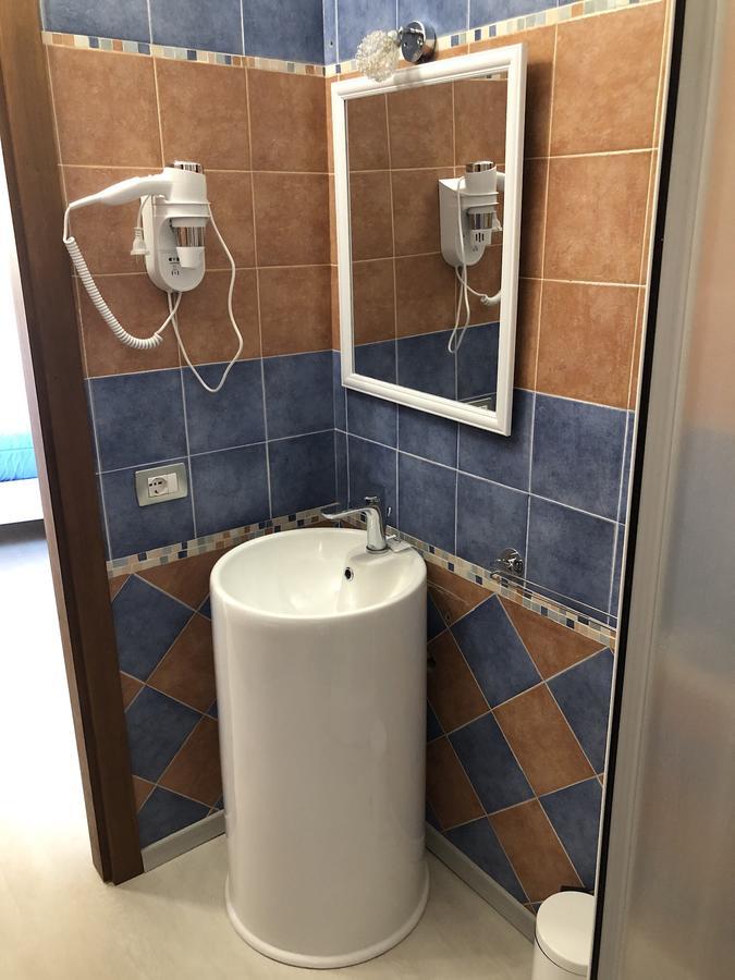 Guest house Domu Elvira 3*
