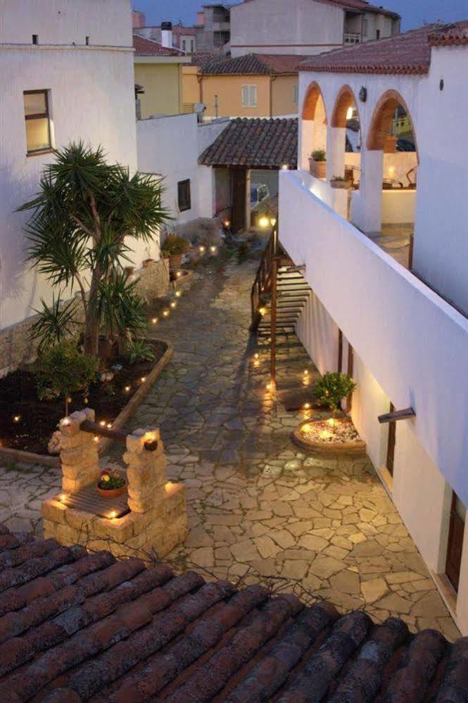 Guest house Domu Elvira 3*